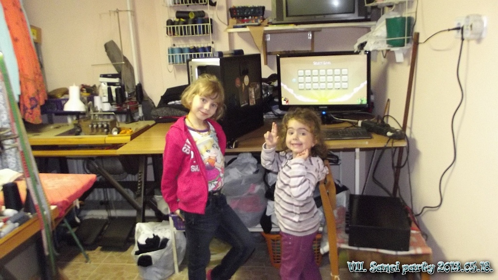 VII. SanciParty  017.jpg